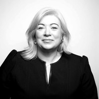 BLACK AND WHITE PORTRAITS